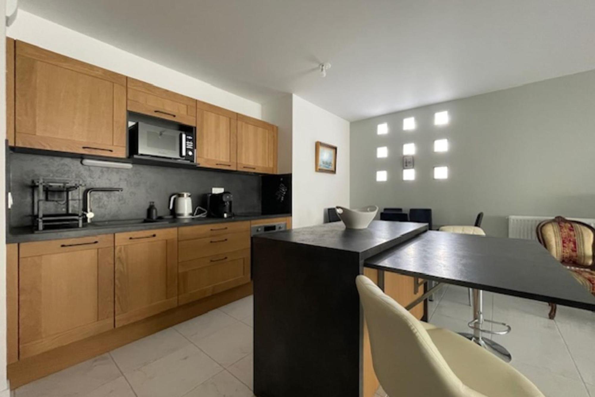 New T4 Near The Old Port Of La Rochelle Apartment La Rochelle  Ngoại thất bức ảnh